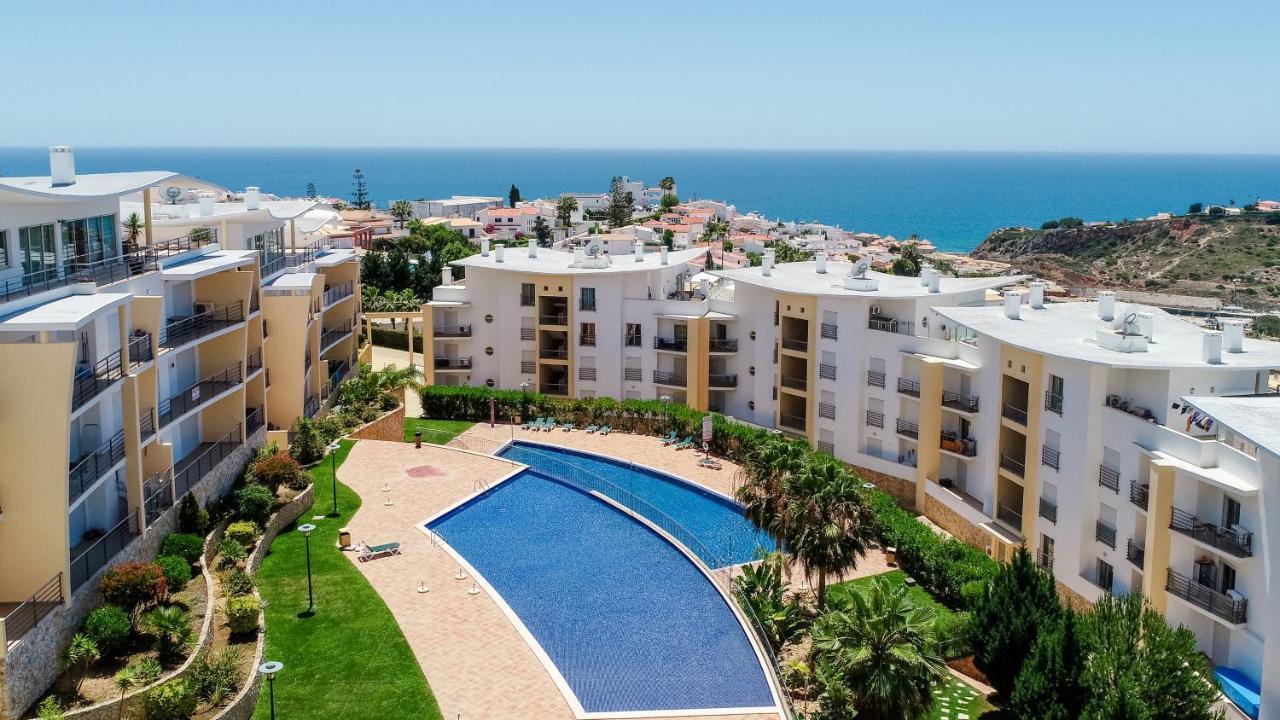 Bnb Homes Ocean View Apartment With 3 Spacious Terraces, 2 Swimming Pools & Tennis Court Albufeira Exterior foto