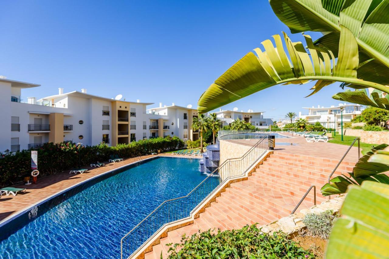 Bnb Homes Ocean View Apartment With 3 Spacious Terraces, 2 Swimming Pools & Tennis Court Albufeira Exterior foto